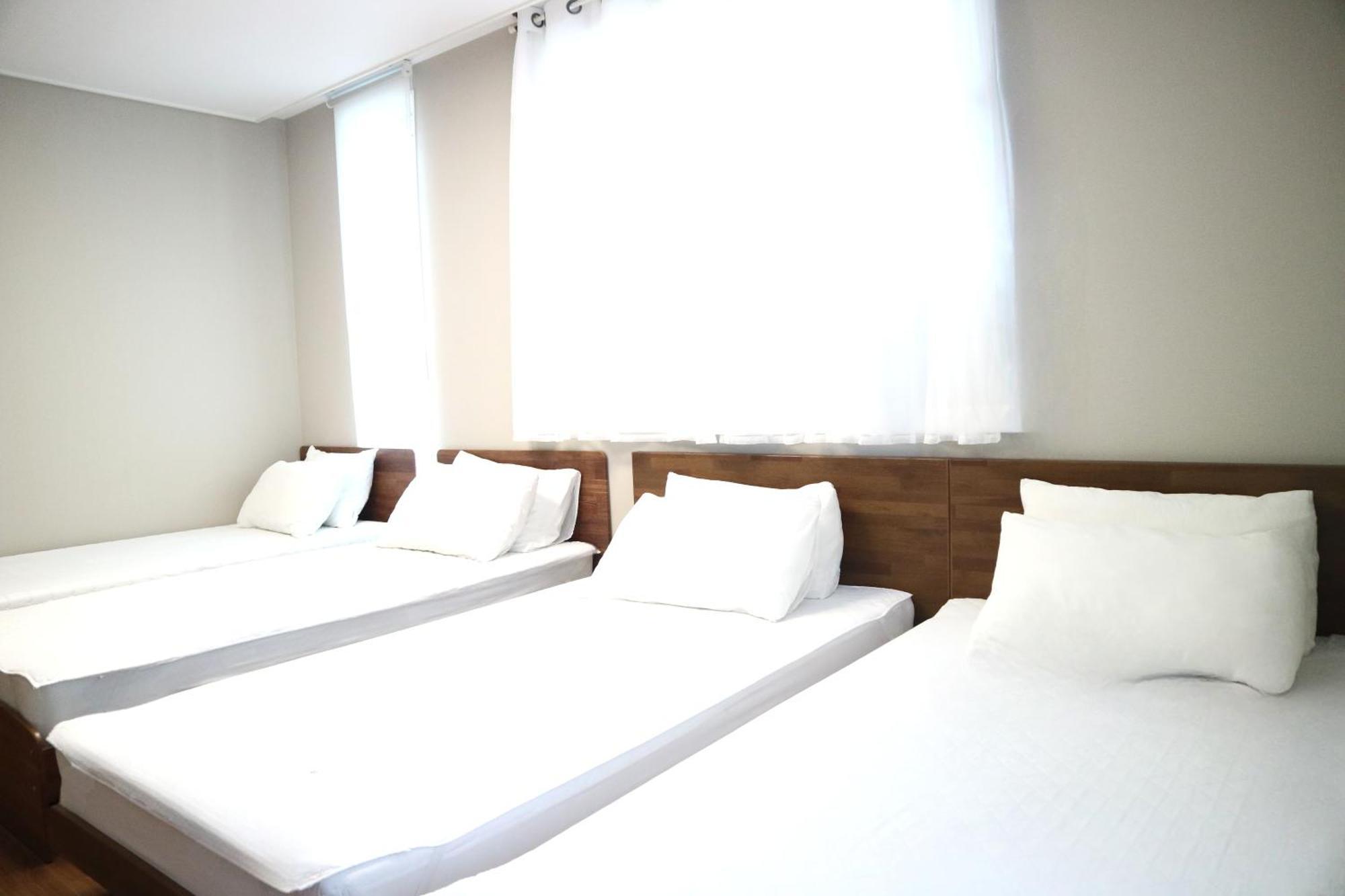 Incheon Airport Mr Kim Guest House エクステリア 写真